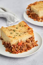 Vegetarian Cottage Pie with vegetables
